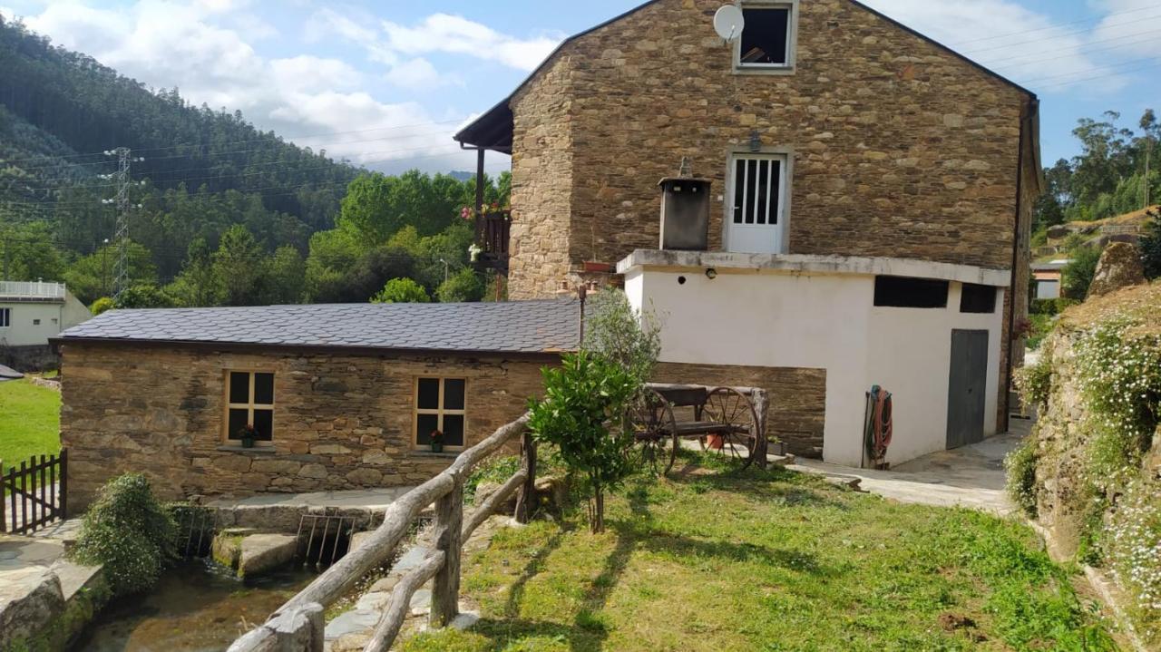 A Casa Das Augas Mondoñedo Extérieur photo